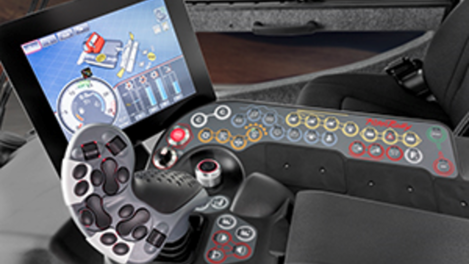 csm_m5_cockpit2_PistenBully_100_4F_2016_a861880a42